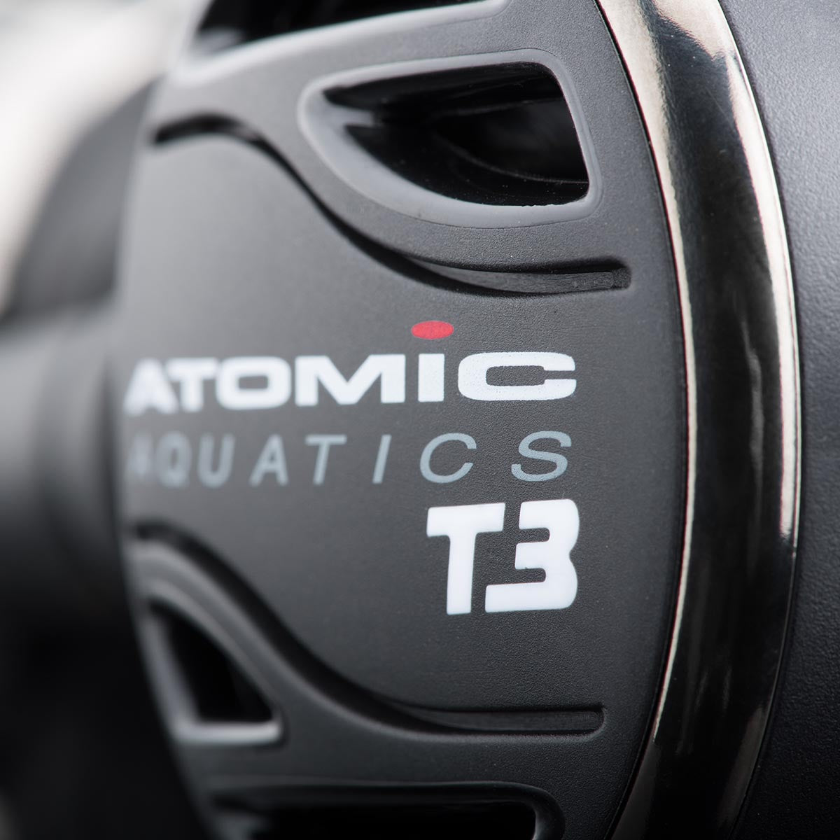 ATOMIC AQUATICS T3 REGULATOR - DIN - Go Dive Tasmania